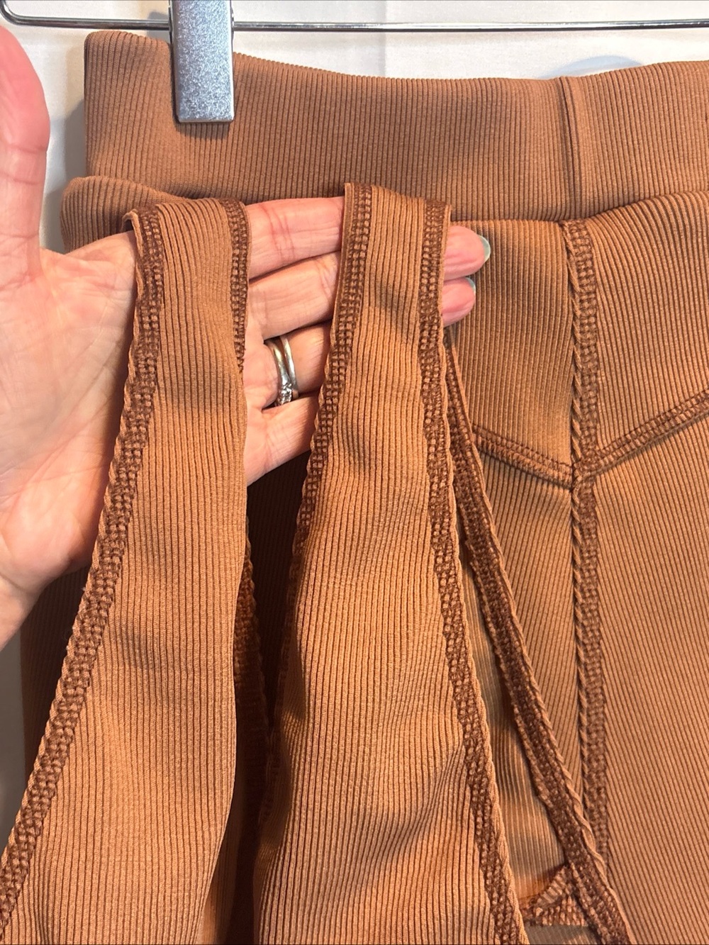 Tiger Mist Ribbed Two-Piece Active Set in Rust Brown - Picture 12 of 13